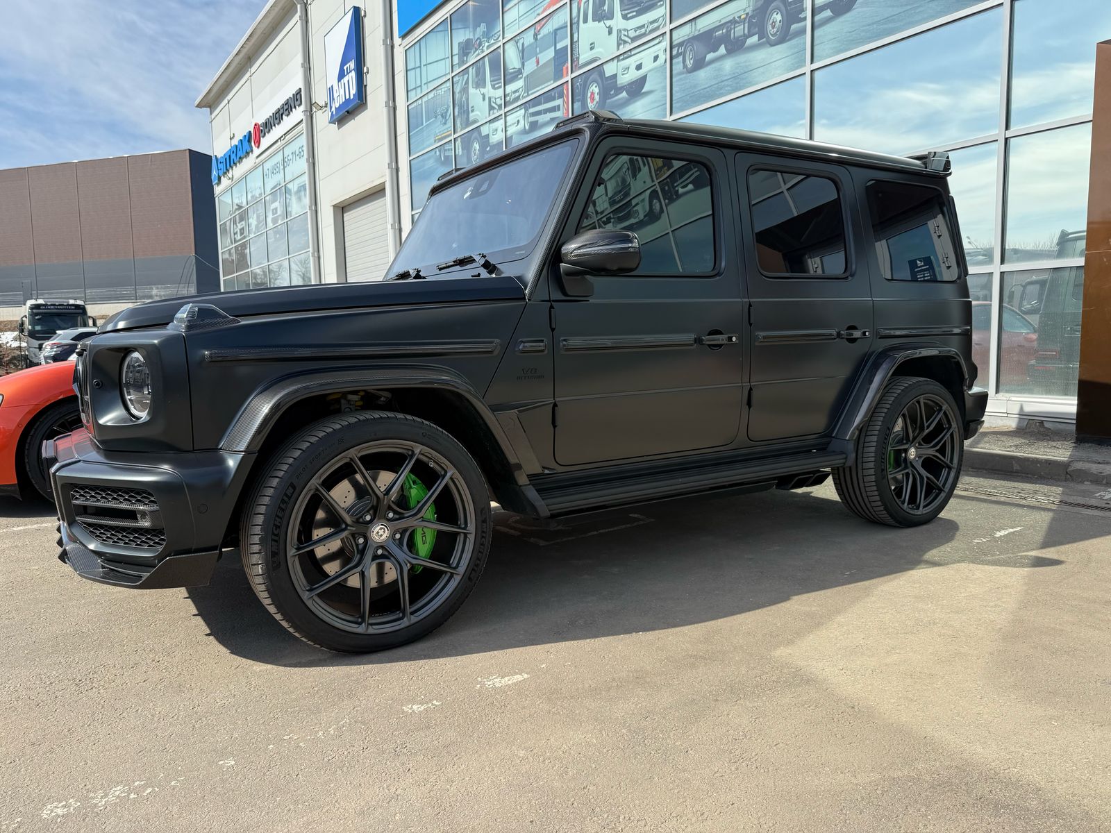 Mercedes G-Class G63 AMG на 23" кованых дисках нашего производства фото 3